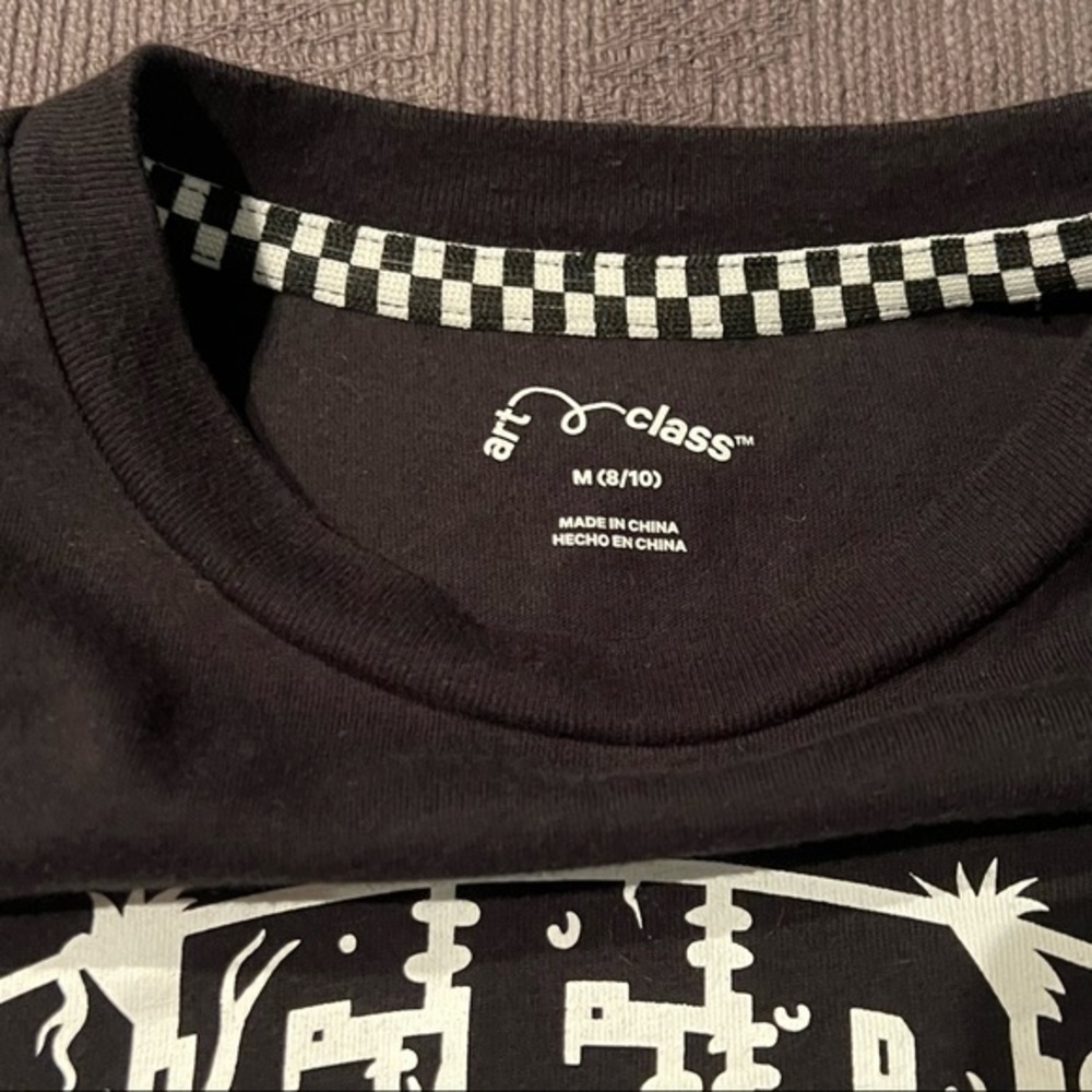 𝅺CREEPIN Art Class Halloween T-Shirt - Picture 2 of 3